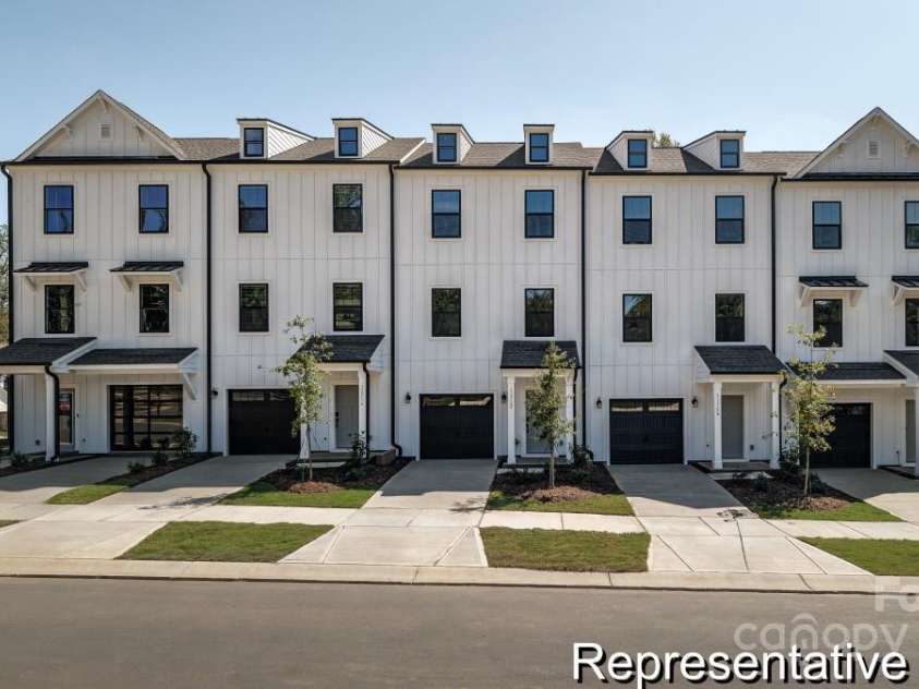 405 Drawbar Drive, Clover, SC 29710.  MLS# CAR4327604, YatesRealty ID 470. 