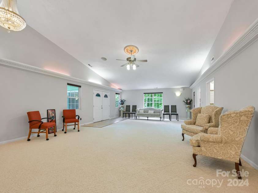 433 Lakey Gap Road, Black Mountain, NC 28711.  MLS# CAR4145724, YatesRealty ID 470. 