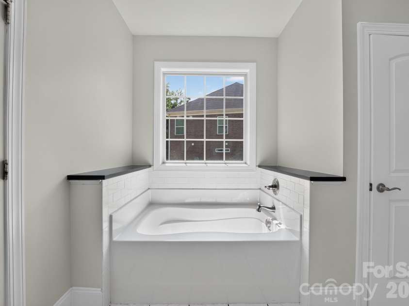 152 Kentmere Lane, Clover, SC 29710.  MLS# CAR4417773, YatesRealty ID 47001. 