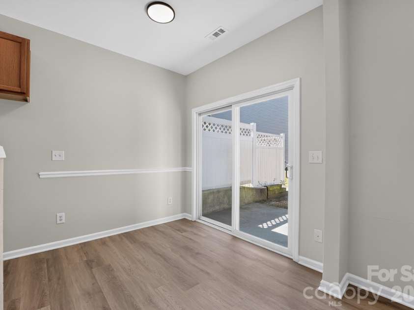 13711 Singleleaf Lane, Charlotte, NC 28278.  MLS# CAR4418599, YatesRealty ID 47003. 