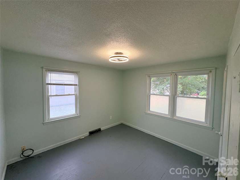 504 Brendale Drive, Chester, SC 29706.  MLS# CAR4418430, YatesRealty ID 47004. Bedroom 1