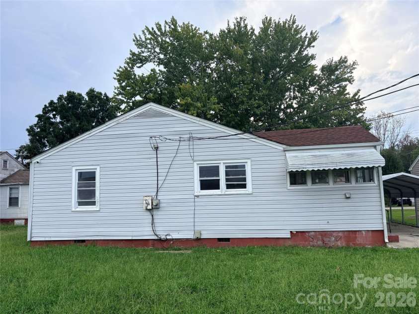 504 Brendale Drive, Chester, SC 29706.  MLS# CAR4418430, YatesRealty ID 47004. Rear