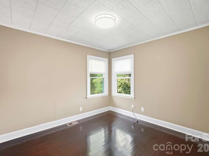 317 4th Avenue, Gastonia, NC 28054.  MLS# CAR4415299, YatesRealty ID 47005. Bedroom #2