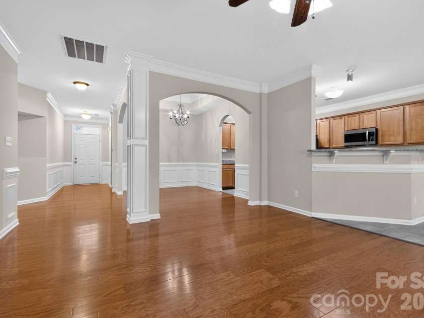 126 Tannin Way, Lexington, NC 27295.  MLS# CAR4418631, YatesRealty ID 47007. 