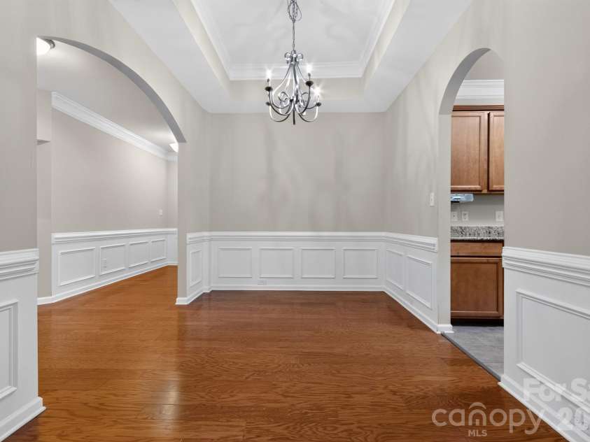 126 Tannin Way, Lexington, NC 27295.  MLS# CAR4418631, YatesRealty ID 47007. 