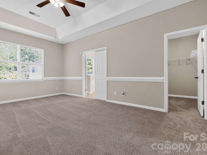 126 Tannin Way, Lexington, NC 27295.  MLS# CAR4418631, YatesRealty ID 47007. 