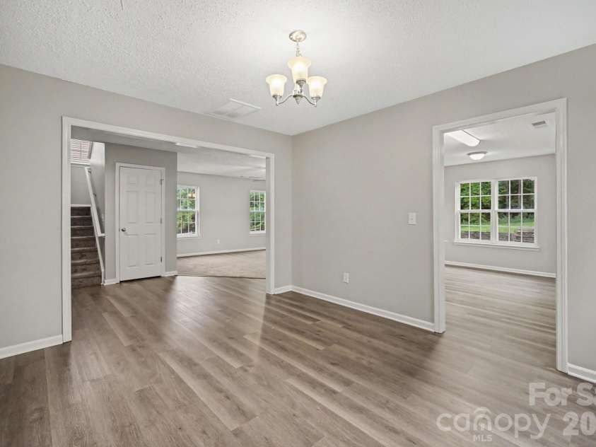 10220 Seedling Lane, Charlotte, NC 28214.  MLS# CAR4414676, YatesRealty ID 47009. 