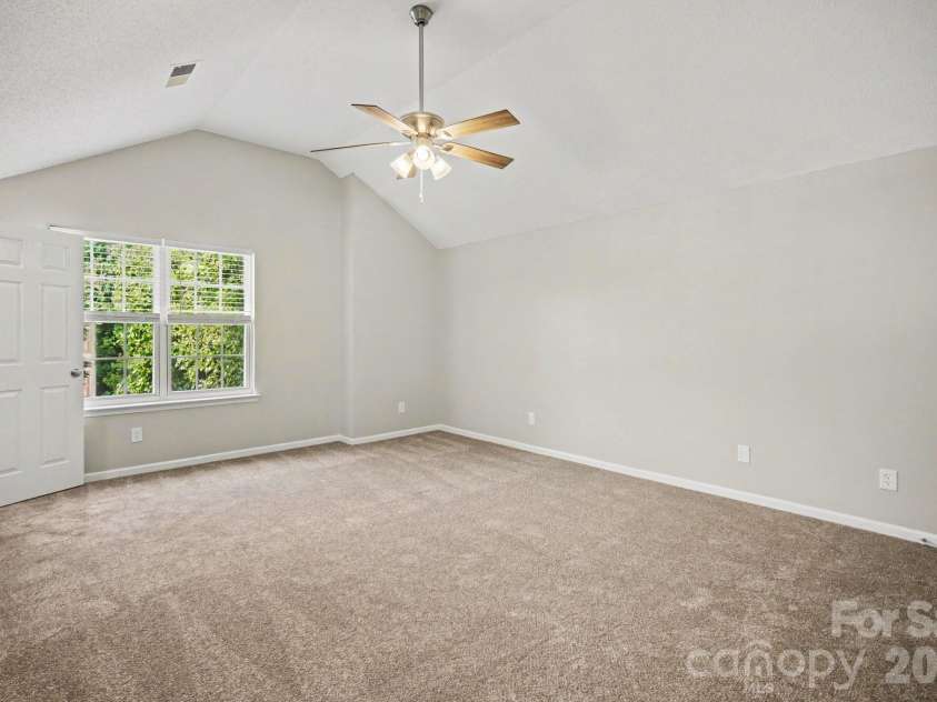 10220 Seedling Lane, Charlotte, NC 28214.  MLS# CAR4414676, YatesRealty ID 47009. 