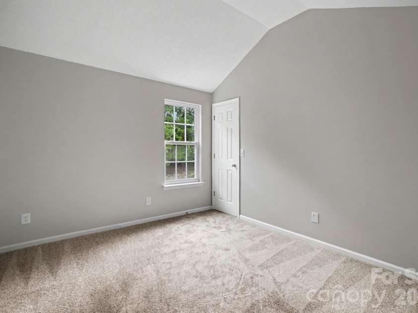 10220 Seedling Lane, Charlotte, NC 28214.  MLS# CAR4414676, YatesRealty ID 47009. 