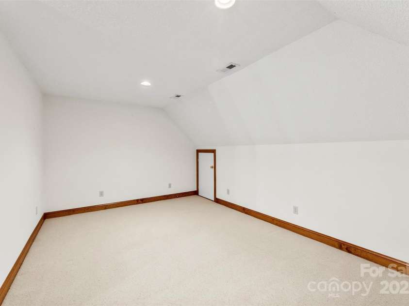 2510 Burton Estates Lane, Lincolnton, NC 28092.  MLS# CAR4289480, YatesRealty ID 4701. 