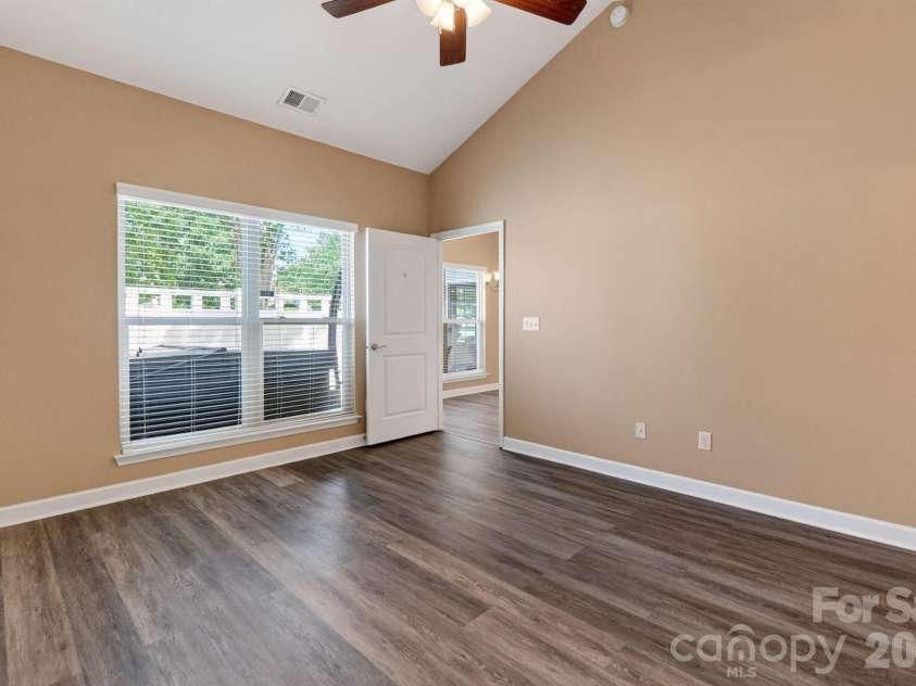 4745 Polo Gate Boulevard, Charlotte, NC 28216.  MLS# CAR4418374, YatesRealty ID 47010. Master Bed