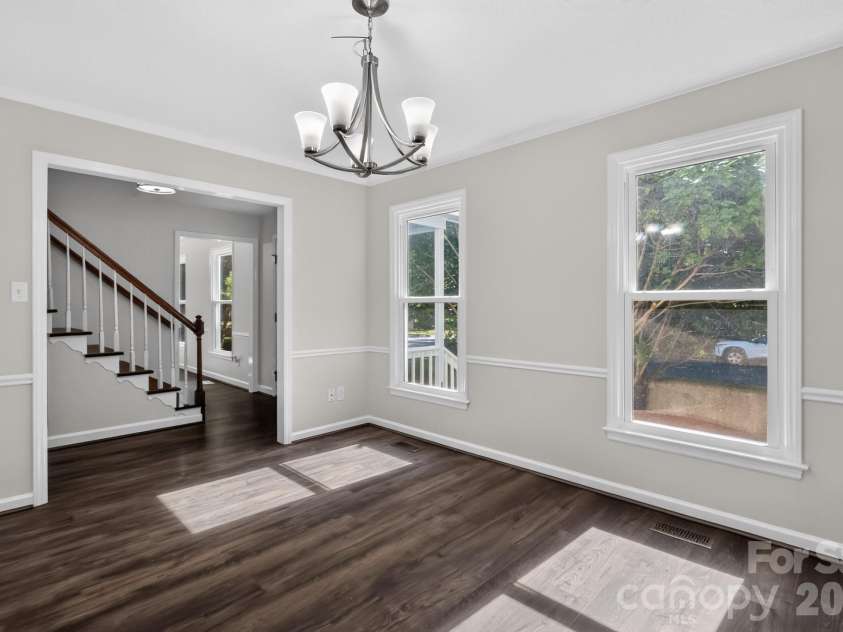 1424 Laughridge Drive, Cary, NC 27511.  MLS# CAR4418664, YatesRealty ID 47011. 