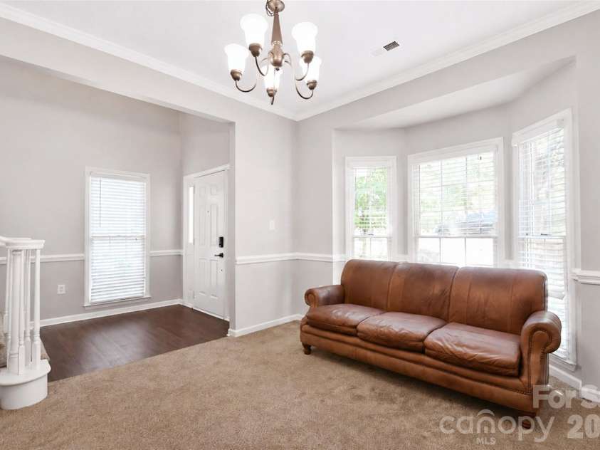 3837 Beauvista Drive, Charlotte, NC 28269.  MLS# CAR4418760, YatesRealty ID 47012. 