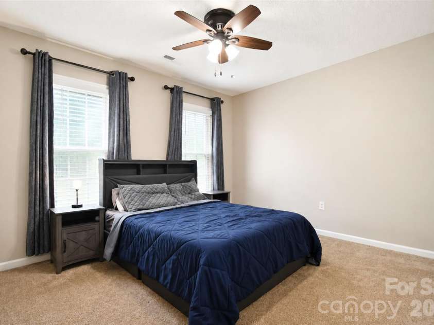 3837 Beauvista Drive, Charlotte, NC 28269.  MLS# CAR4418760, YatesRealty ID 47012. 