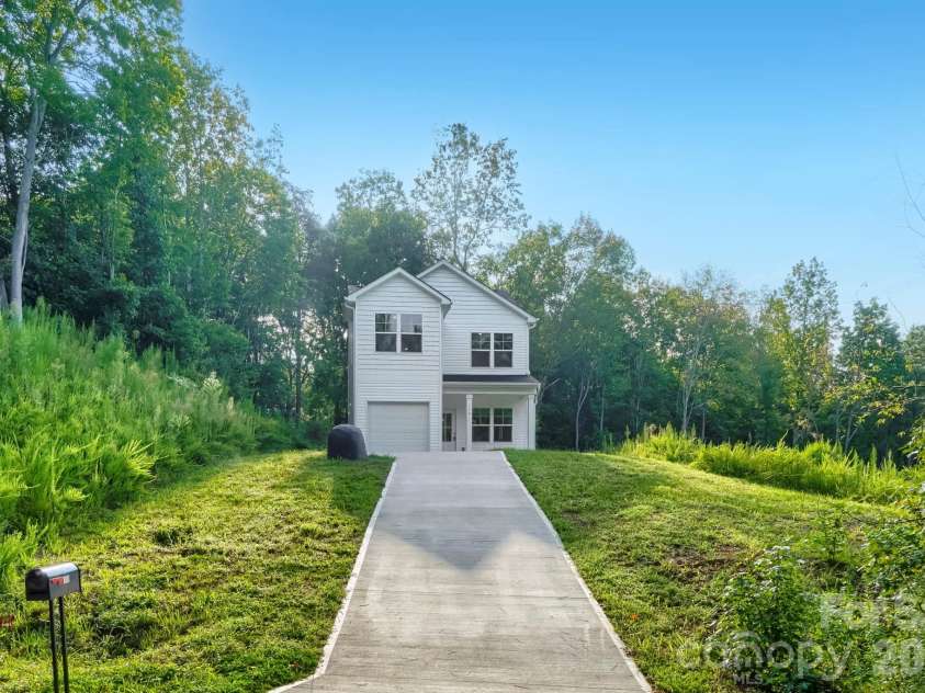 178 Panther Creek Road, Troutman, NC 28166.  MLS# CAR4418750, YatesRealty ID 47013. Front