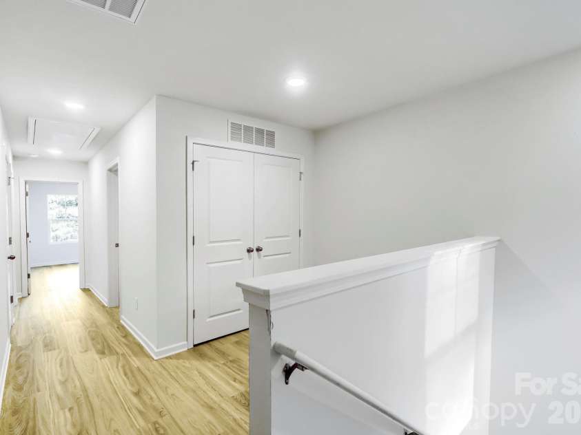 178 Panther Creek Road, Troutman, NC 28166.  MLS# CAR4418750, YatesRealty ID 47013. Second Floor Wall