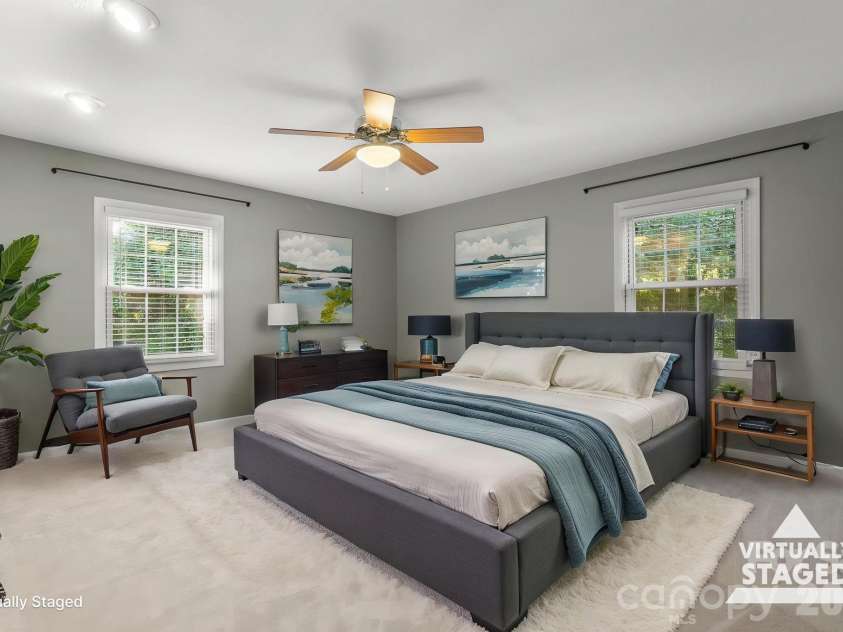 2015 12th Street, Hickory, NC 28601.  MLS# CAR4418575, YatesRealty ID 47014. 