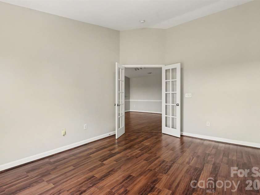 11286 Hyde Pointe Court, Charlotte, NC 28262.  MLS# CAR4418384, YatesRealty ID 47015. 