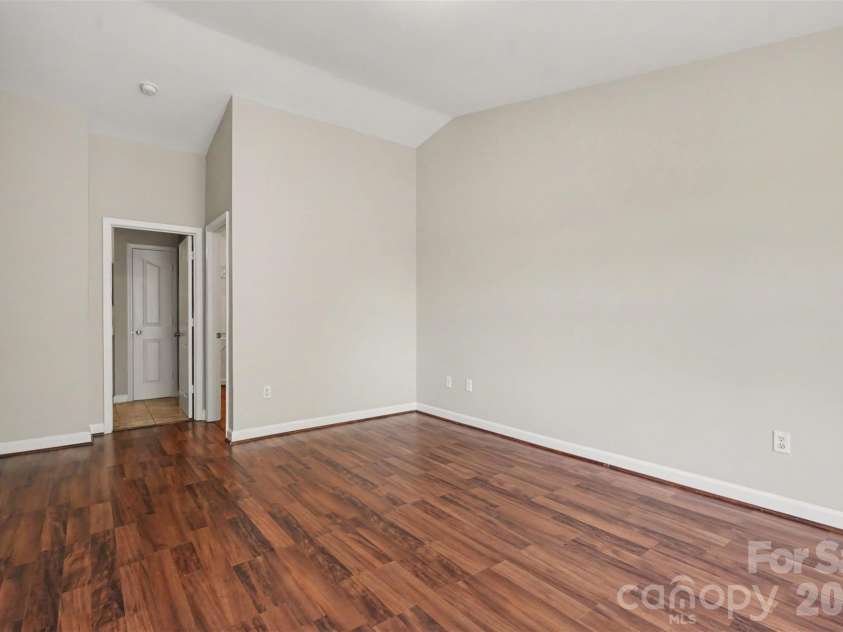 11286 Hyde Pointe Court, Charlotte, NC 28262.  MLS# CAR4418384, YatesRealty ID 47015. 