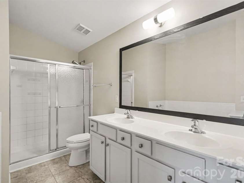 11286 Hyde Pointe Court, Charlotte, NC 28262.  MLS# CAR4418384, YatesRealty ID 47015. 