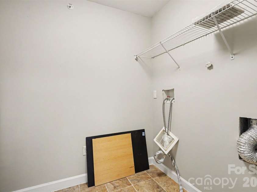 11286 Hyde Pointe Court, Charlotte, NC 28262.  MLS# CAR4418384, YatesRealty ID 47015. 
