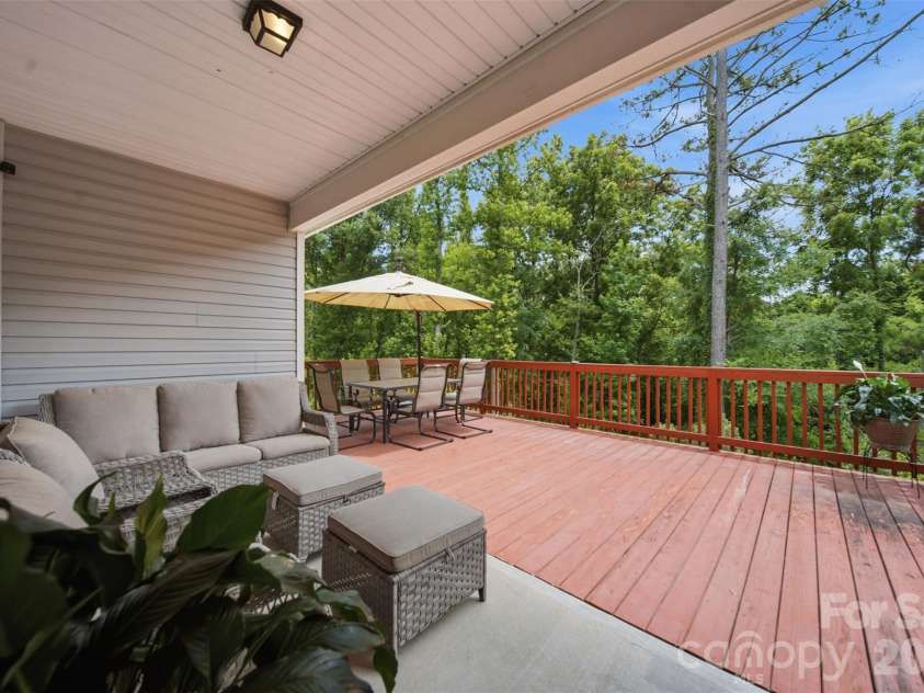 1213 Cavalier Lane, Rock Hill, SC 29730.  MLS# CAR4418709, YatesRealty ID 47018. 
