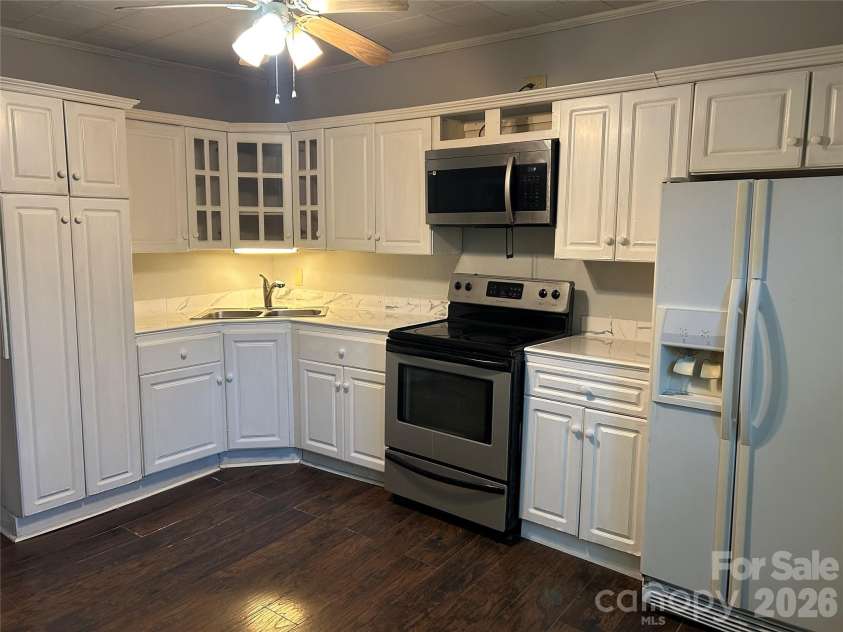 316 Arch Street, Lancaster, SC 29720.  MLS# CAR4416916, YatesRealty ID 47019. KITCHEN