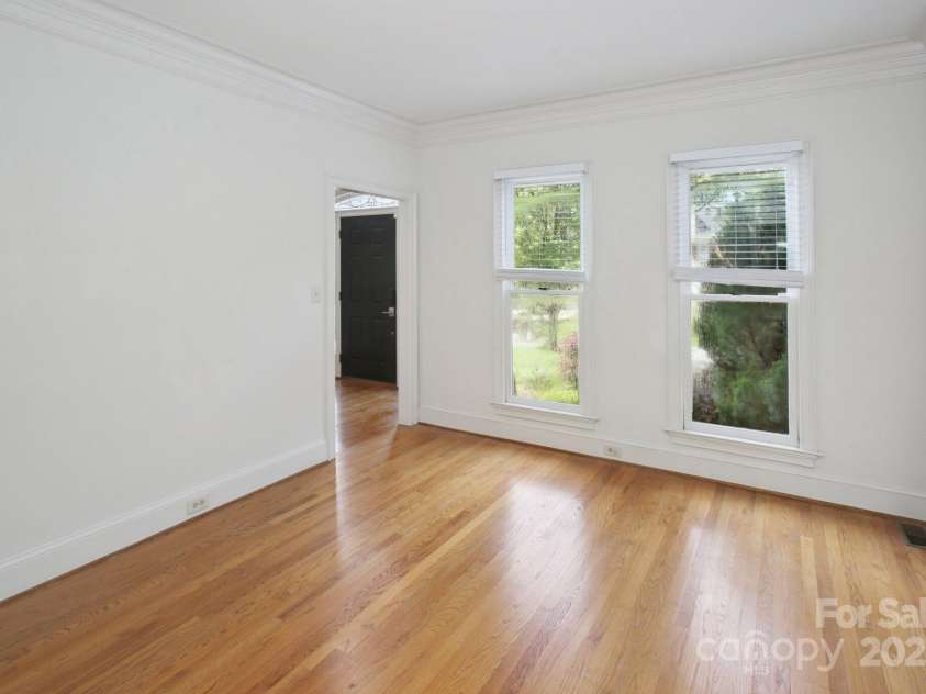 8011 Greencastle Drive, Charlotte, NC 28210.  MLS# CAR4235397, YatesRealty ID 4702. 