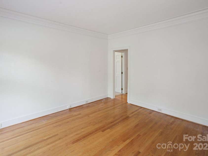 8011 Greencastle Drive, Charlotte, NC 28210.  MLS# CAR4235397, YatesRealty ID 4702. 