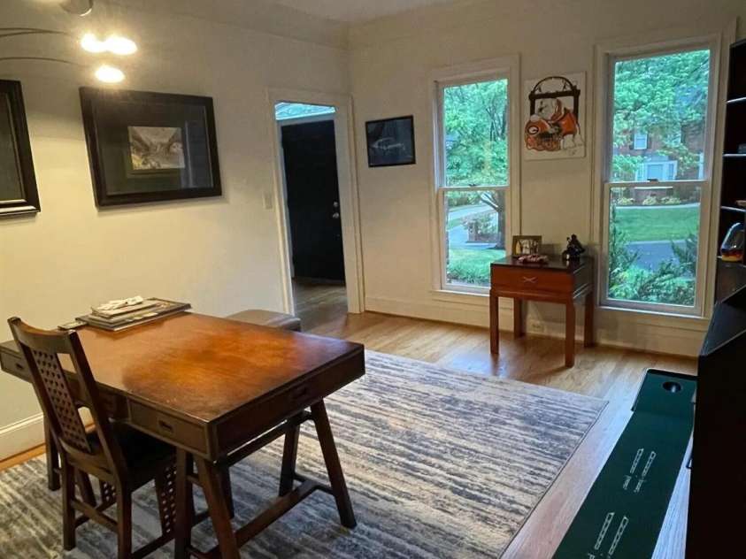 8011 Greencastle Drive, Charlotte, NC 28210.  MLS# CAR4235397, YatesRealty ID 4702. 