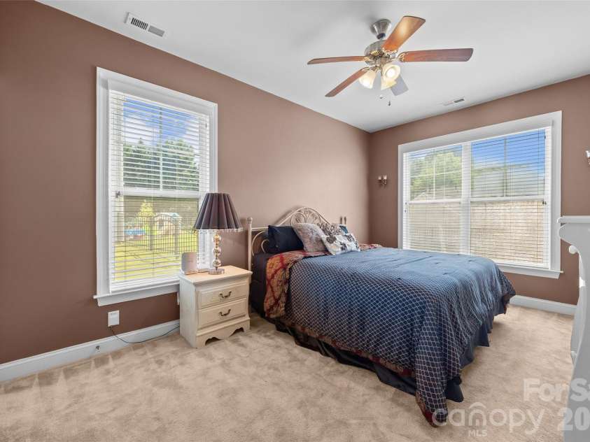3025 Scottcrest Way, Waxhaw, NC 28173.  MLS# CAR4405386, YatesRealty ID 47022. 