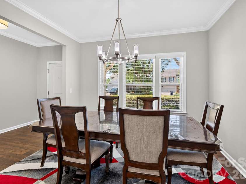 2512 Viburnum Court, Charlotte, NC 28215.  MLS# CAR4412884, YatesRealty ID 47024. 
