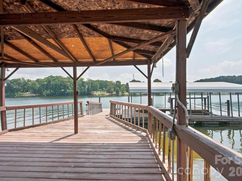 9109 Clement Circle, Terrell, NC 28682.  MLS# CAR4416816, YatesRealty ID 47025. 