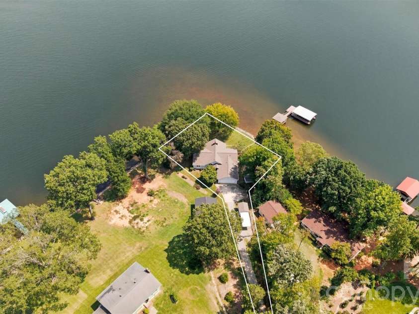 9109 Clement Circle, Terrell, NC 28682.  MLS# CAR4416816, YatesRealty ID 47025. 