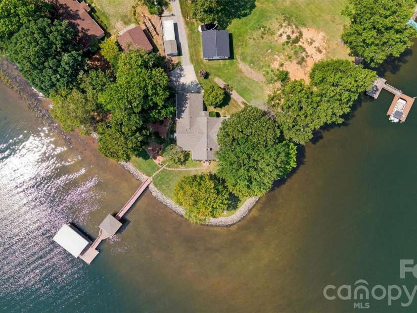9109 Clement Circle, Terrell, NC 28682.  MLS# CAR4416816, YatesRealty ID 47025. 