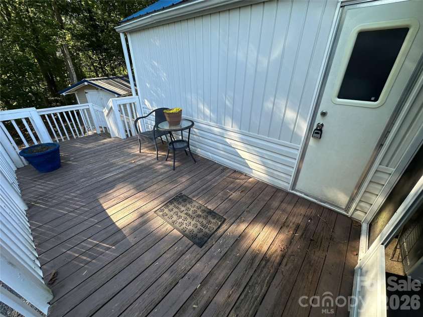 114 Walnut Circle, New London, NC 28127.  MLS# CAR4418170, YatesRealty ID 47028. 