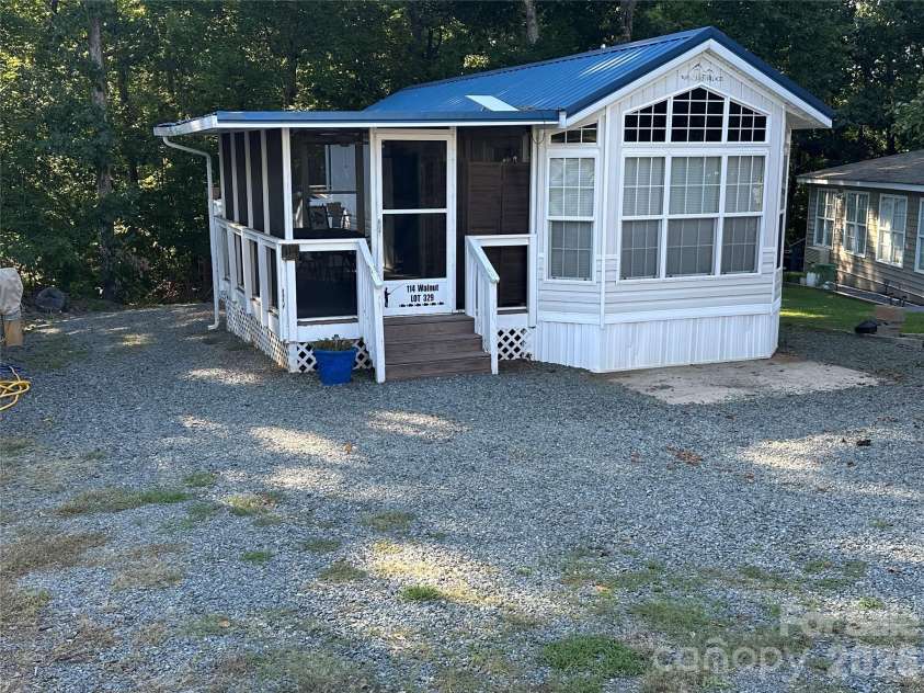 114 Walnut Circle, New London, NC 28127.  MLS# CAR4418170, YatesRealty ID 47028. 