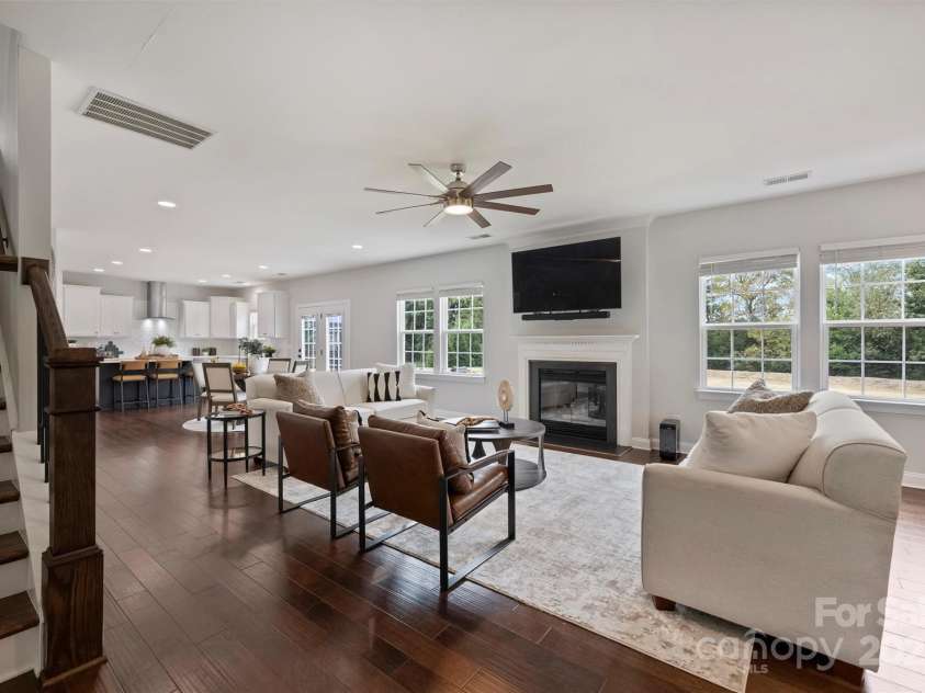 8011 Caliterra Drive, Charlotte, NC 28227.  MLS# CAR4241034, YatesRealty ID 4703. 