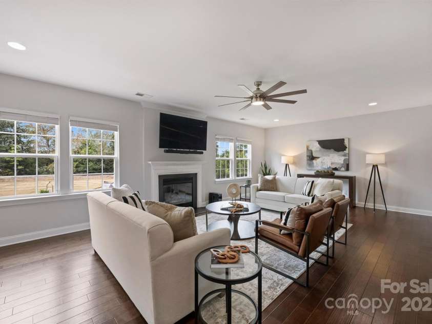 8011 Caliterra Drive, Charlotte, NC 28227.  MLS# CAR4241034, YatesRealty ID 4703. 