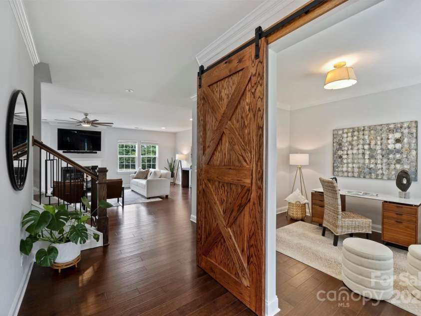 8011 Caliterra Drive, Charlotte, NC 28227.  MLS# CAR4241034, YatesRealty ID 4703. Entry and office