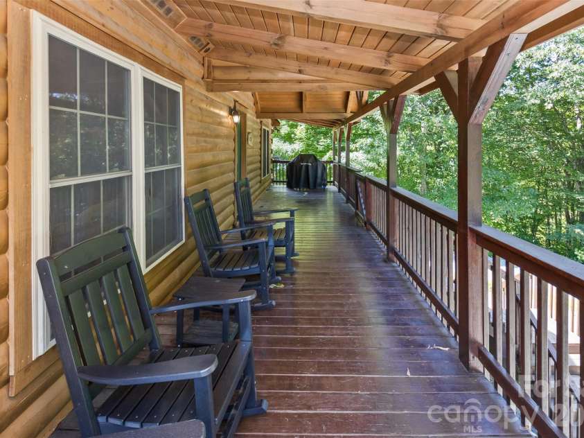153 Tall Oaks Drive, Maggie Valley, NC 28751.  MLS# CAR4418740, YatesRealty ID 47031. The ultimate tree house feel!