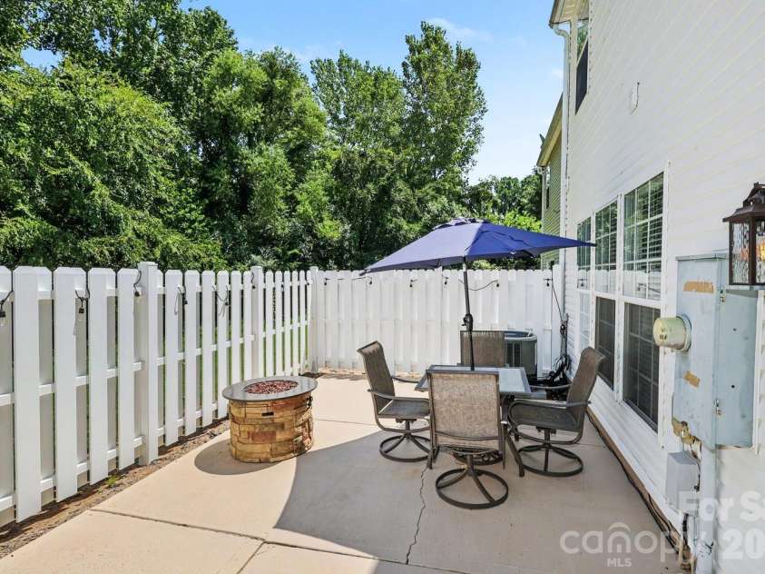 6614 Beverly Springs Drive, Charlotte, NC 28270.  MLS# CAR4418145, YatesRealty ID 47033. Large rear patio with firepit that conveys!