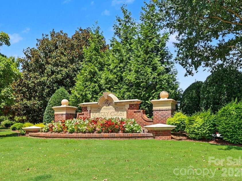 6614 Beverly Springs Drive, Charlotte, NC 28270.  MLS# CAR4418145, YatesRealty ID 47033. Welcome home!!
