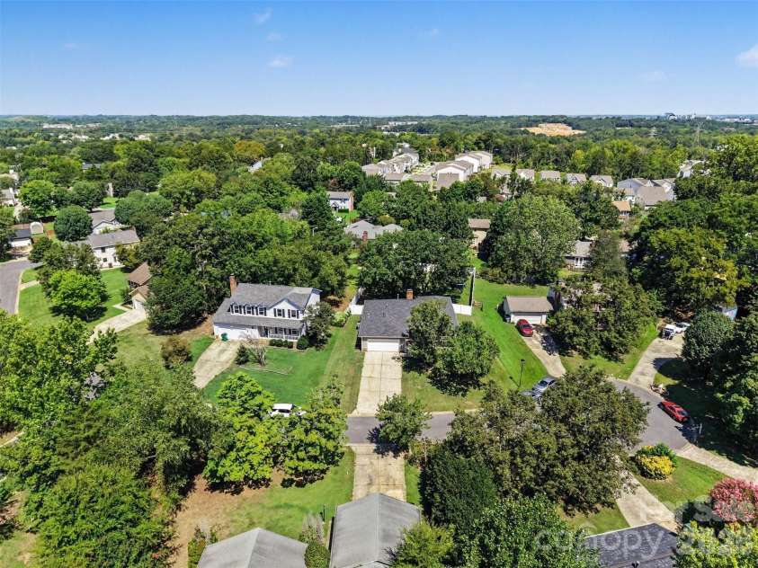 11525 Waterflower Lane, Charlotte, NC 28262.  MLS# CAR4417729, YatesRealty ID 47034. 