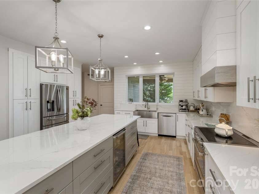 38 Cane Brook Drive, Leicester, NC 28748.  MLS# CAR4414909, YatesRealty ID 47036. 