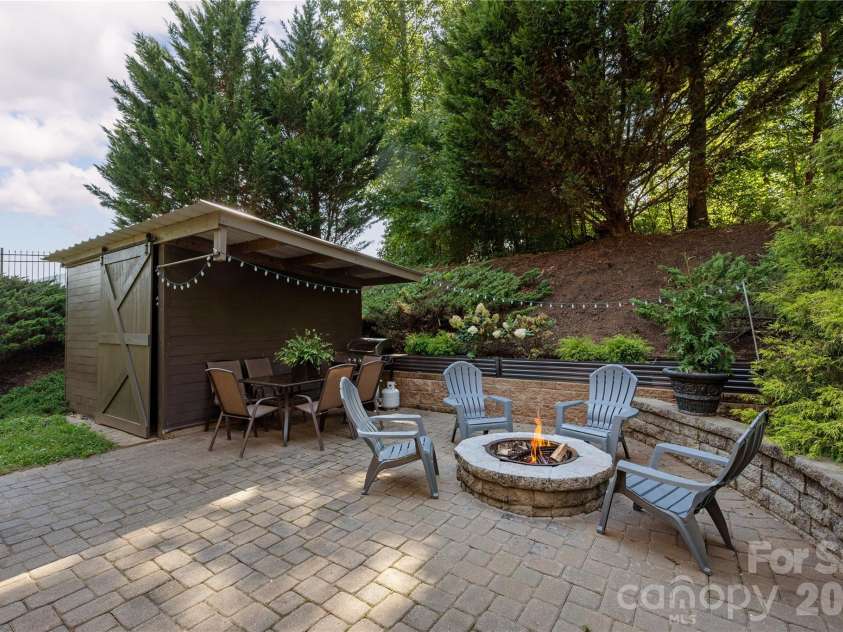 38 Cane Brook Drive, Leicester, NC 28748.  MLS# CAR4414909, YatesRealty ID 47036. 