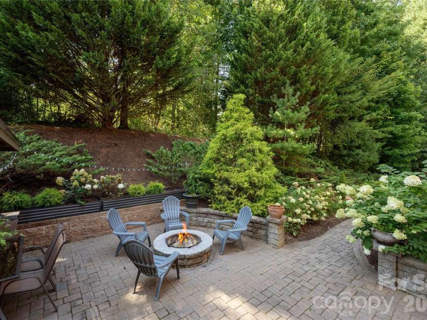 38 Cane Brook Drive, Leicester, NC 28748.  MLS# CAR4414909, YatesRealty ID 47036. 
