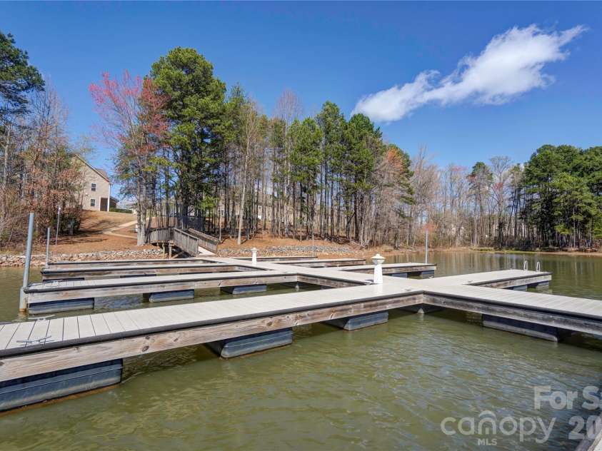 104 Burlingame Court, Mooresville, NC 28117.  MLS# CAR4358056, YatesRealty ID 4704. 
