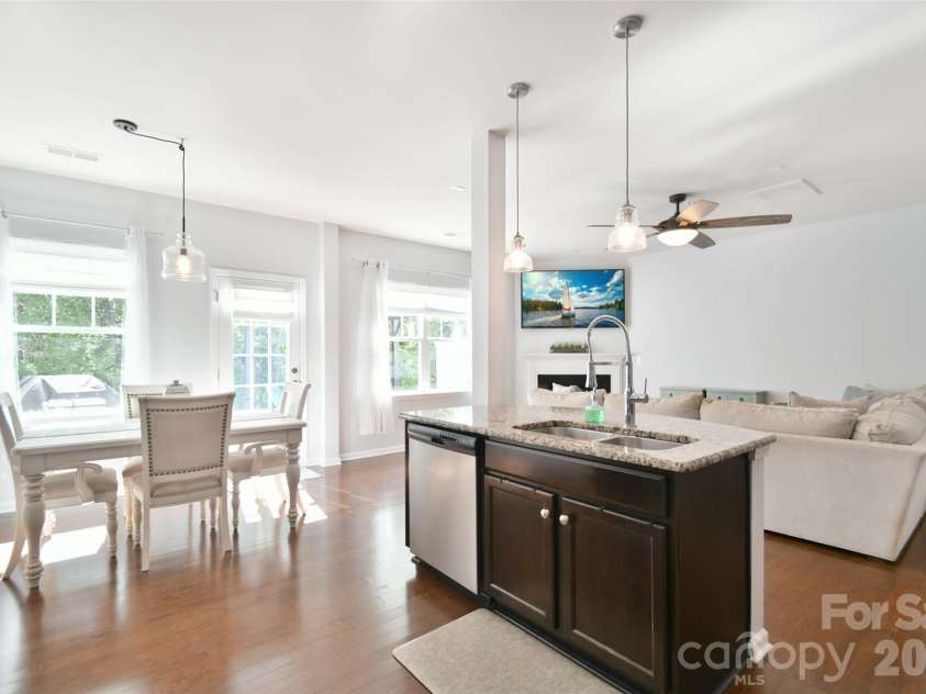 104 Burlingame Court, Mooresville, NC 28117.  MLS# CAR4358056, YatesRealty ID 4704. 