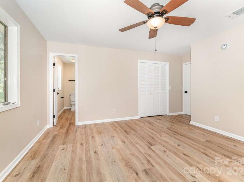 141 Sunrise Point, New London, NC 28127.  MLS# CAR4284925, YatesRealty ID 4704. 